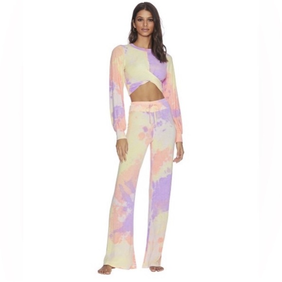 Beach Riot Tops - NWT Beach Riot Marley Crop Tie
Dye Set